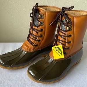 NIB Artic Plunge Duck Boots